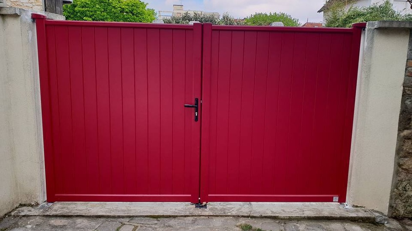 Installation d'un portail neuf en aluminium